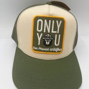 Smokey The Bear Only You Can Prevent Wildfires Official Snapback Hat NWT